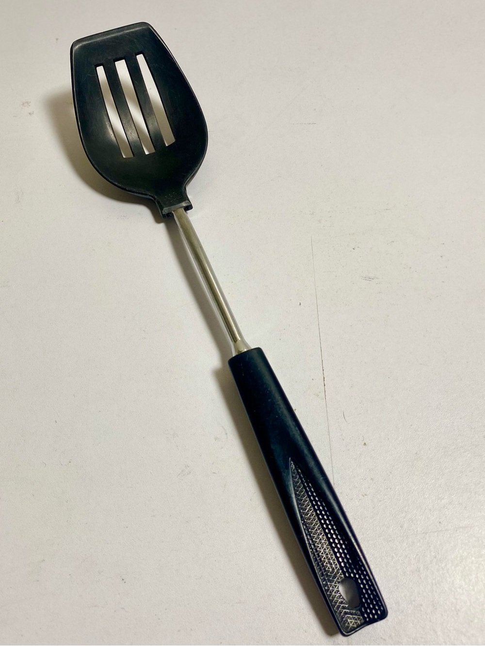 Vintage EKCO USA Slotted Spatula Turner Black Handle 11.5”